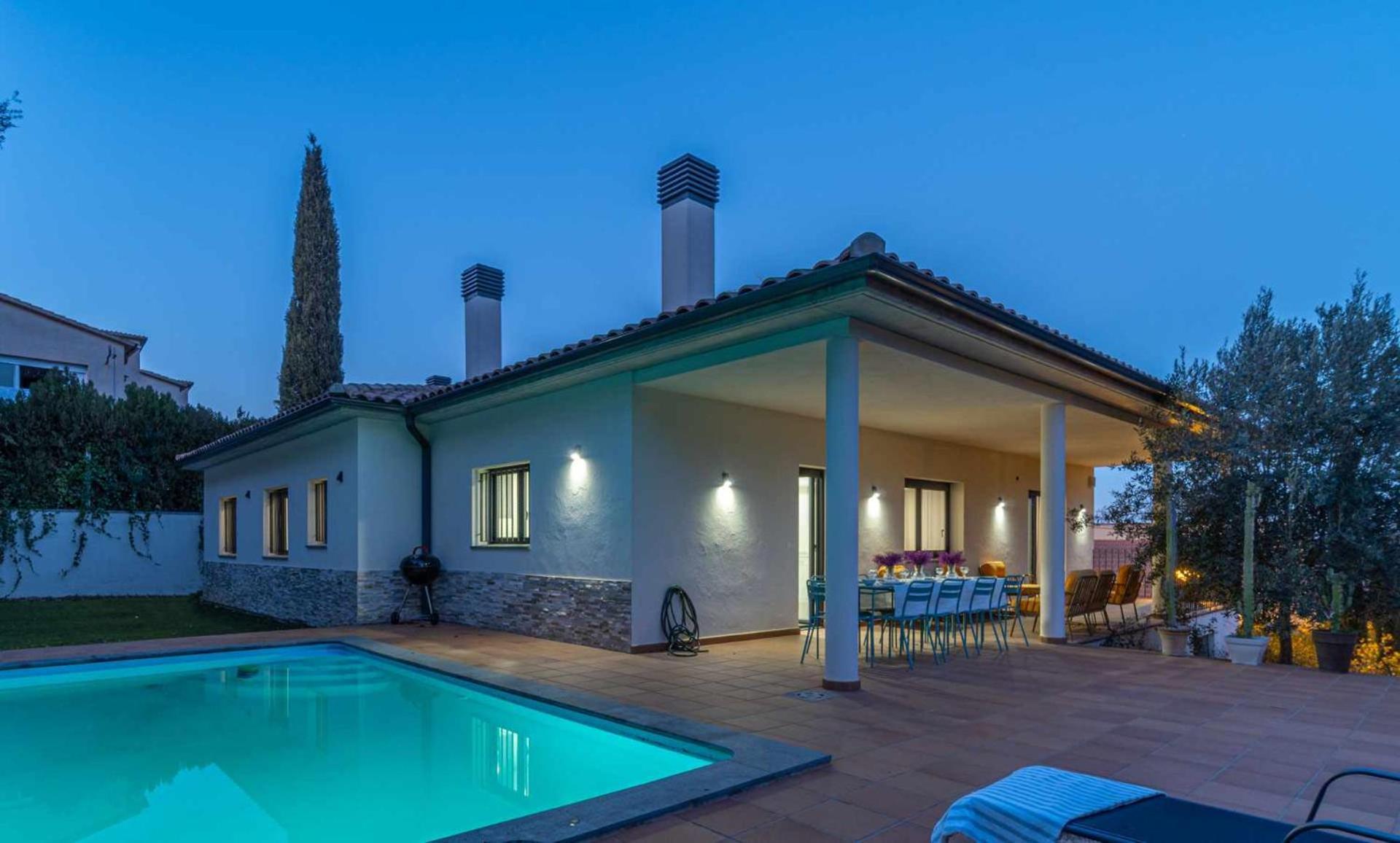 פיגוארז Jouvacations Villa Domenec מראה חיצוני תמונה